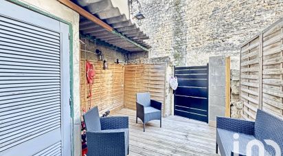 Maison 4 pièces de 100 m² à Saint-Mitre-les-Remparts (13920)