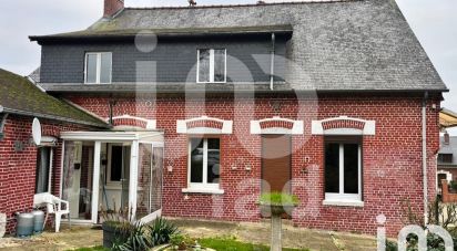 Maison 9 pièces de 176 m² à Étricourt-Manancourt (80360)