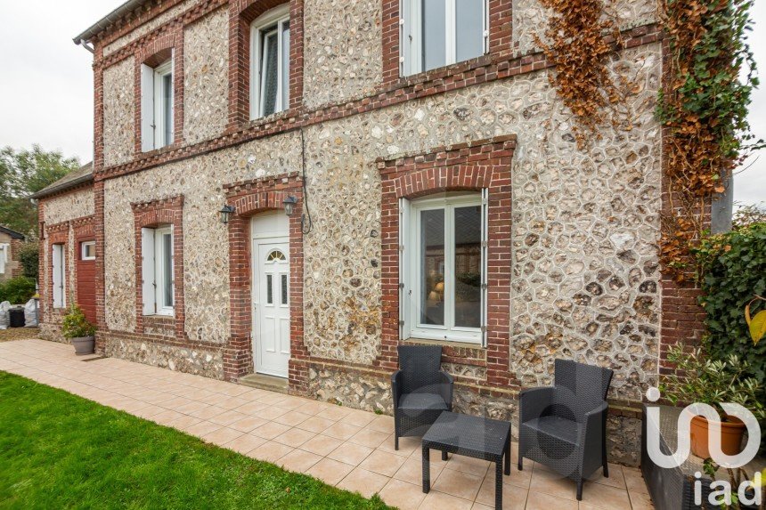 Maison de campagne 6 pièces de 112 m² à Saint-Pierre-en-Port (76540)