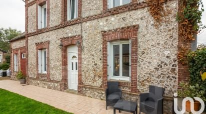 Maison de campagne 6 pièces de 112 m² à Saint-Pierre-en-Port (76540)