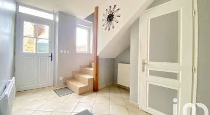 House 5 rooms of 77 m² in Grisy-Suisnes (77166)