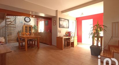 Traditional house 8 rooms of 215 m² in Chinon (37500)