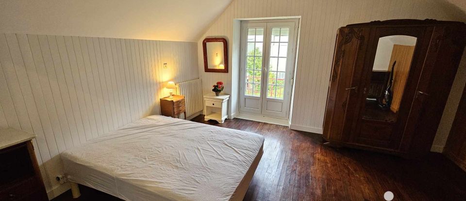 Maison 5 pièces de 88 m² à Cléden-Poher (29270)