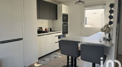 Appartement 3 pièces de 65 m² à Valras-Plage (34350)