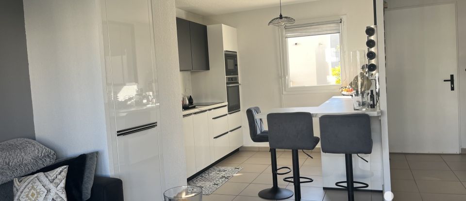 Appartement 3 pièces de 65 m² à Valras-Plage (34350)