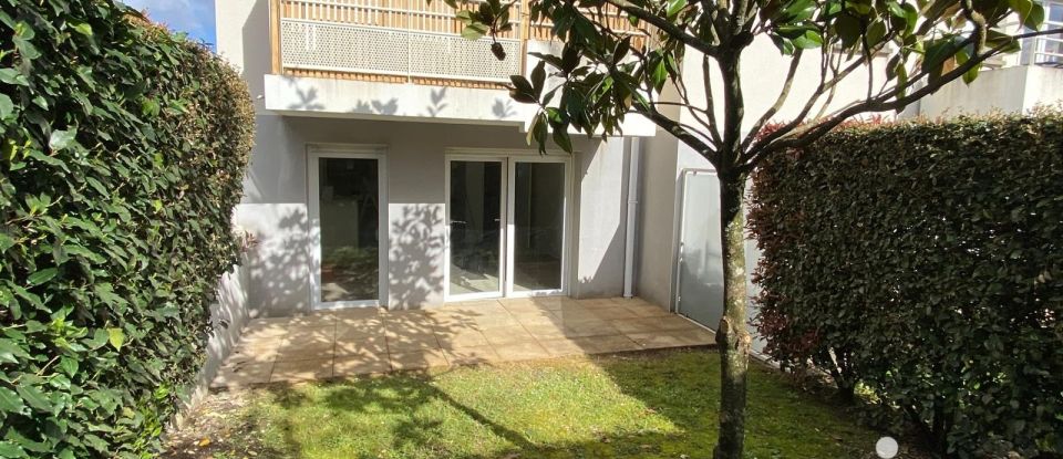 Apartment 3 rooms of 65 m² in Les Sorinières (44840)