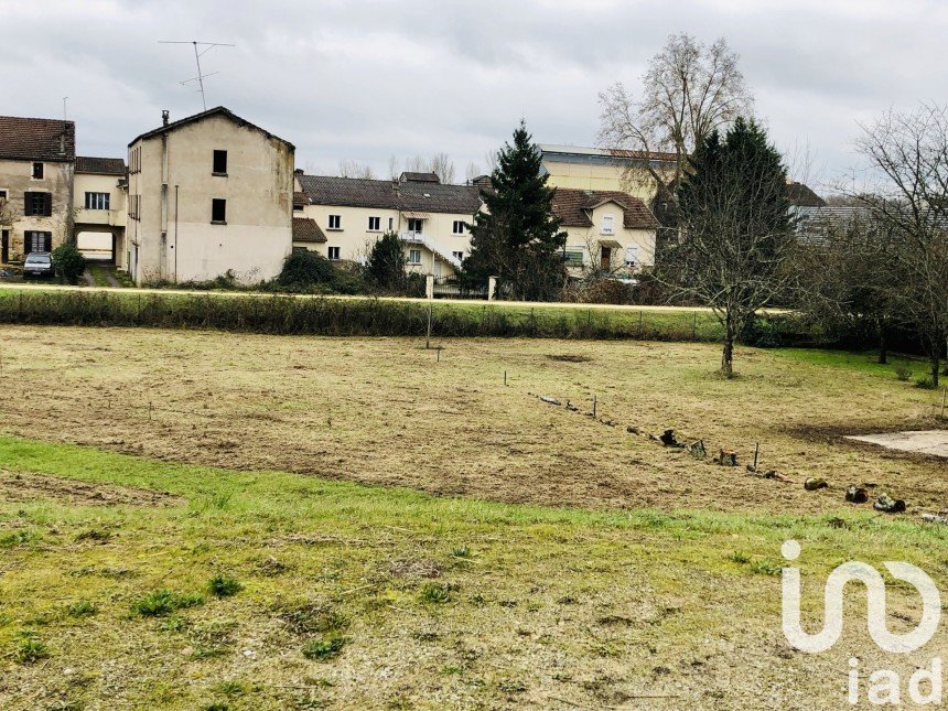 Land of 1,052 m² in Fumel (47500)