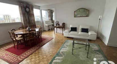 Appartement 5 pièces de 94 m² à Paris (75016)