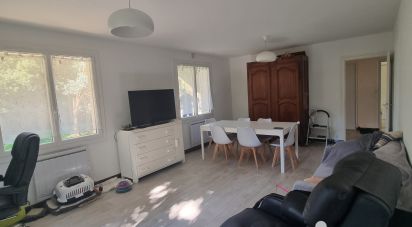 House 7 rooms of 210 m² in Brioux-sur-Boutonne (79170)