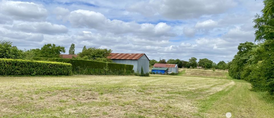 Longère 3 pièces de 100 m² à Petosse (85570)