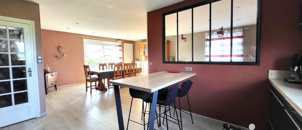 Maison 6 pièces de 146 m² à Veauche (42340)