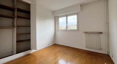 Appartement 4 pièces de 72 m² à Noisy-le-Grand (93160)