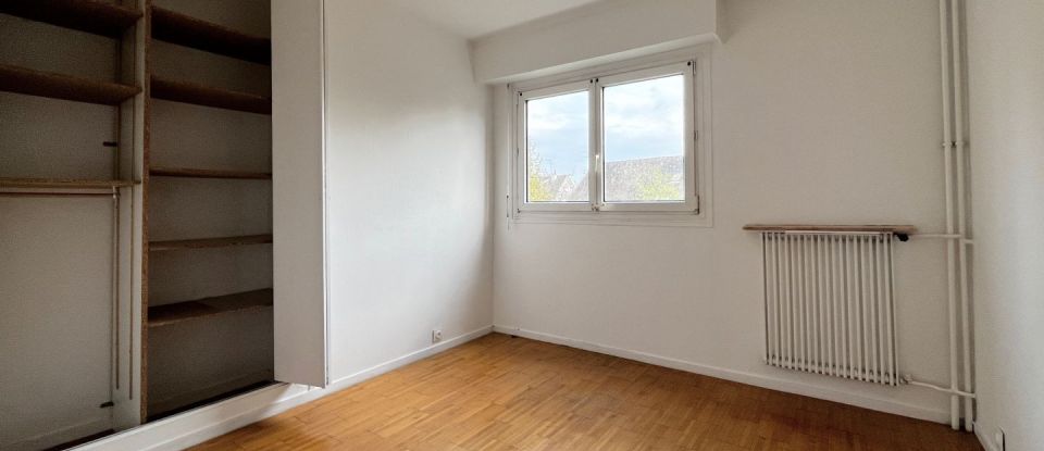 Apartment 4 rooms of 72 m² in Noisy-le-Grand (93160)