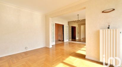 Appartement 6 pièces de 131 m² à Sainte-Foy-lès-Lyon (69110)