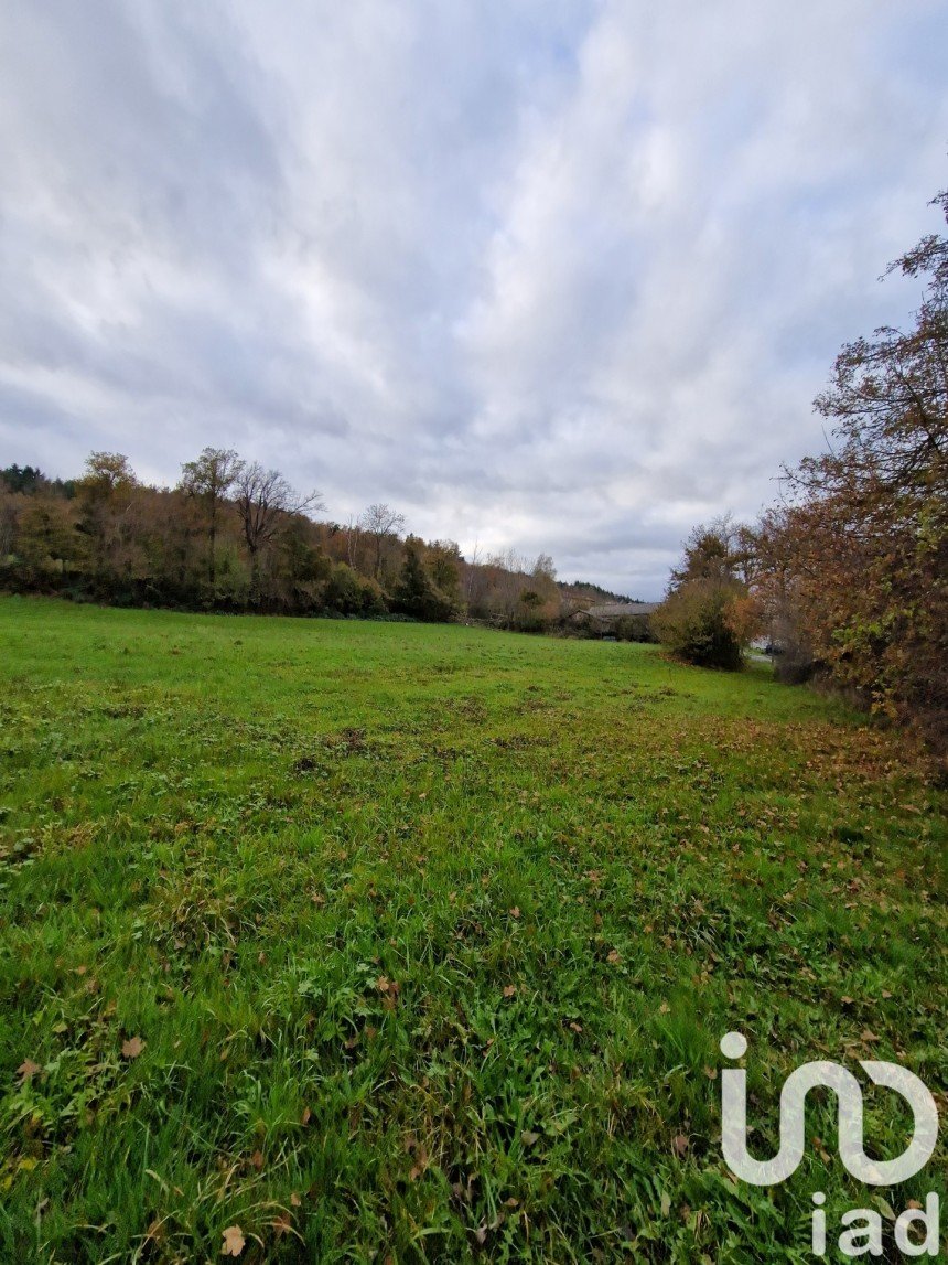 Terrain de 5 497 m² à Saint-Étienne-Lardeyrol (43260)