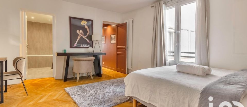 Appartement 4 pièces de 120 m² à Paris (75002)