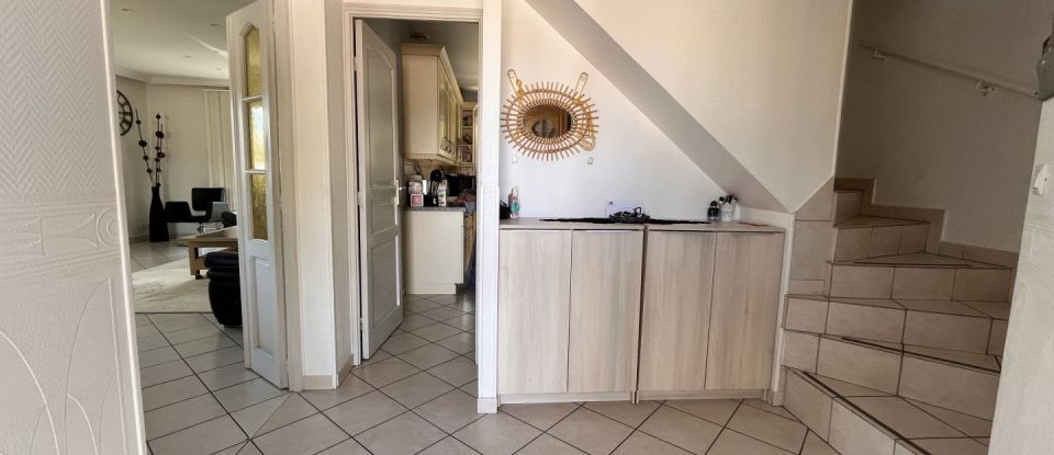 Maison 7 pièces de 156 m² à Gerzat (63360)