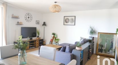 Appartement 3 pièces de 69 m² à Venelles (13770)