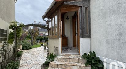 Maison traditionnelle 6 pièces de 115 m² à Gagny (93220)