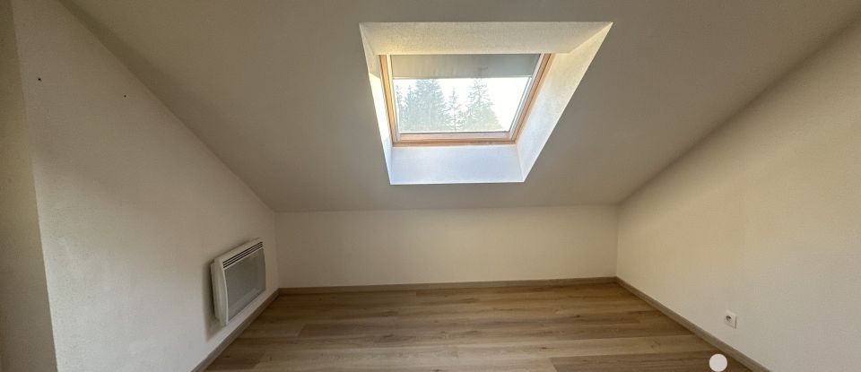 Duplex 4 pièces de 77 m² à Carspach (68130)