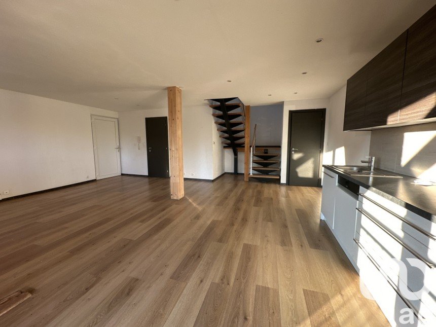 Duplex 4 pièces de 77 m² à Carspach (68130)