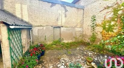 Maison 7 pièces de 150 m² à Cosne-Cours-sur-Loire (58200)