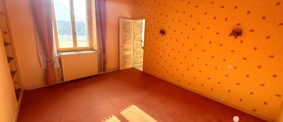 Maison 7 pièces de 150 m² à Cosne-Cours-sur-Loire (58200)