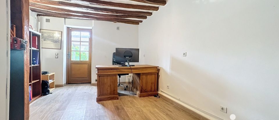 Maison 13 pièces de 361 m² à Vaux-sur-Seine (78740)