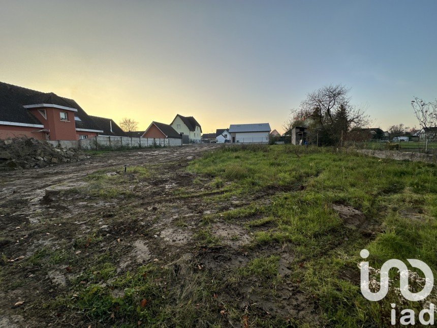 Land of 1,197 m² in Carspach (68130)