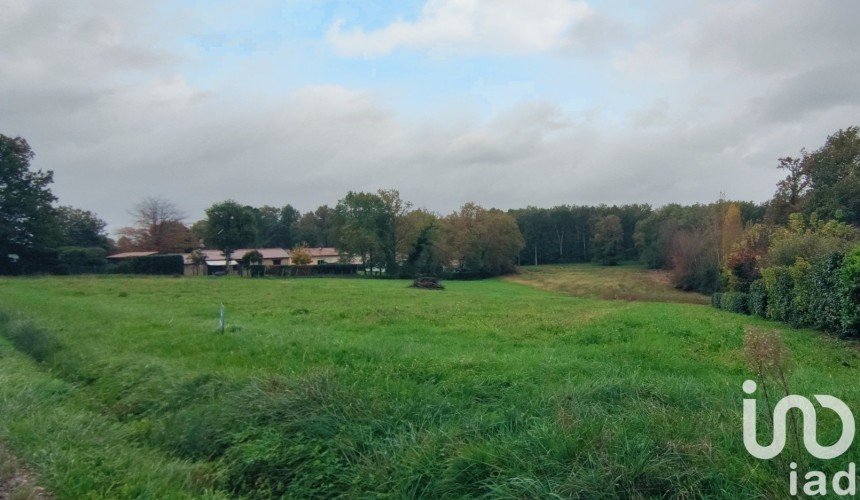 Terrain de 2 920 m² à Monbazillac (24240)