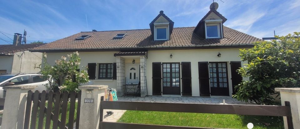 Maison 4 pièces de 93 m² à Forges-les-Bains (91470)