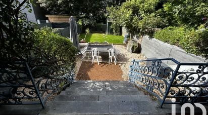 Apartment 3 rooms of 61 m² in Pau (64000)