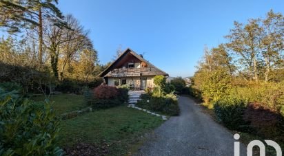 Architectural house 7 rooms of 158 m² in Oyonnax (01100)