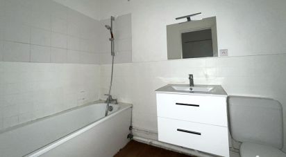 Appartement 1 pièce de 27 m² à Noisy-le-Grand (93160)