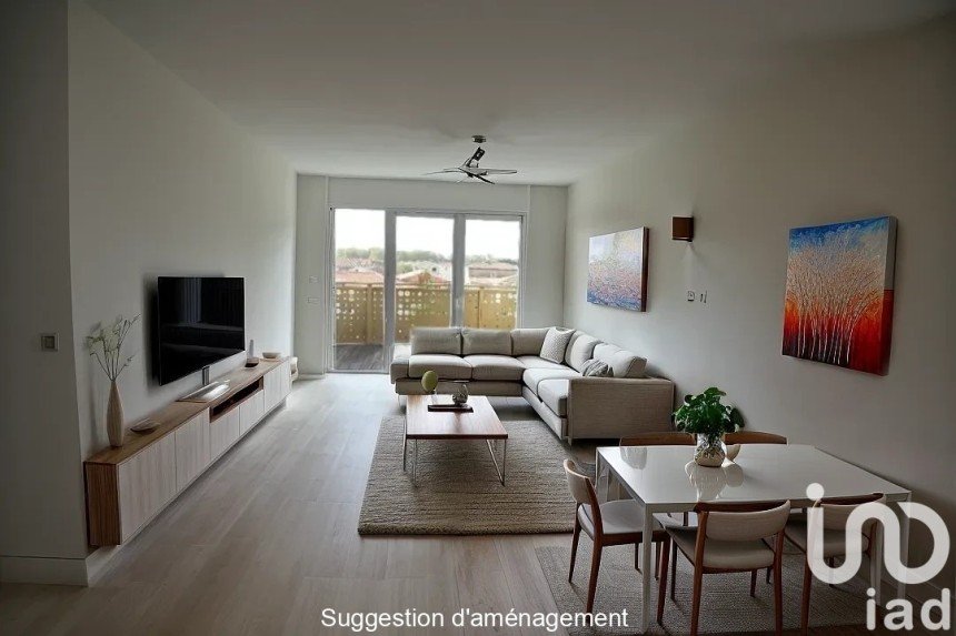 Apartment 3 rooms of 62 m² in Villenave-d'Ornon (33140)