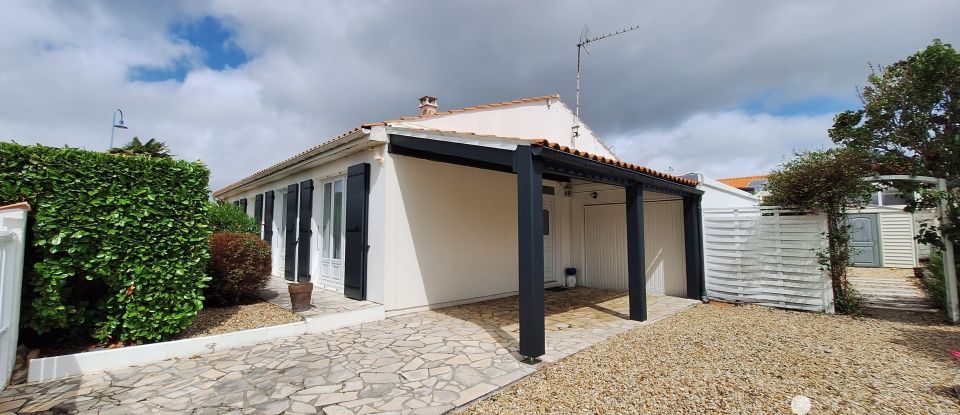 Maison 4 pièces de 107 m² à Villedoux (17230)