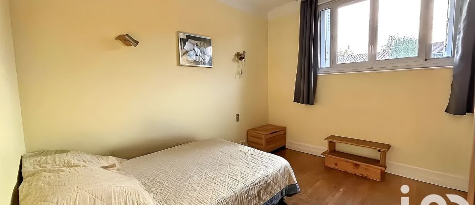 Appartement 3 pièces de 90 m² à Lyon (69008)