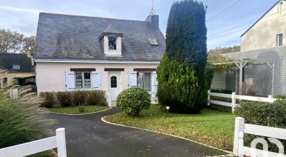 Traditional house 4 rooms of 140 m² in La Chapelle-des-Marais (44410)