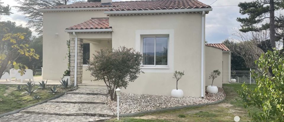 House 7 rooms of 160 m² in Bédoin (84410)