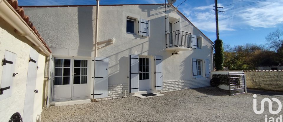 Maison de village 4 pièces de 91 m² à Aulnay (17470)