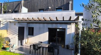 Maison 4 pièces de 87 m² à Villenave-d'Ornon (33140)