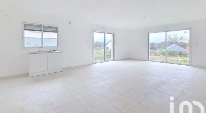 Maison 6 pièces de 146 m² à Moustoir-Ac (56500)