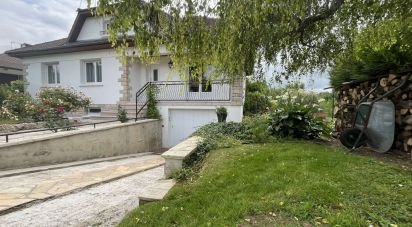 Maison 6 pièces de 130 m² à Loivre (51220)