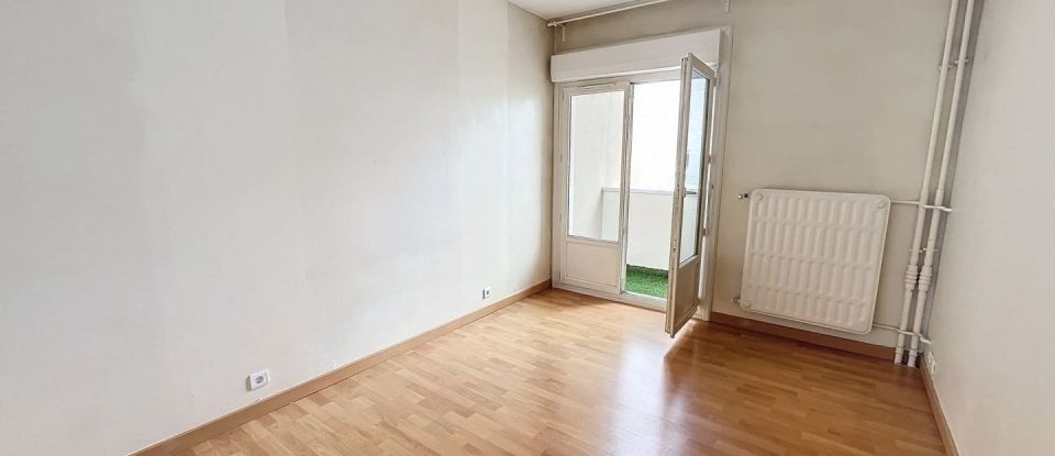 Appartement 4 pièces de 72 m² à Reims (51100)