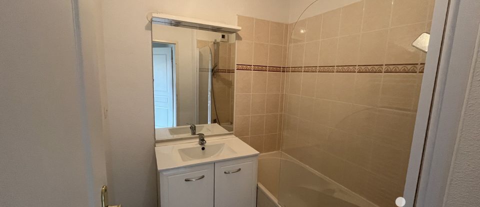 Appartement 3 pièces de 65 m² à L'Isle-Jourdain (32600)