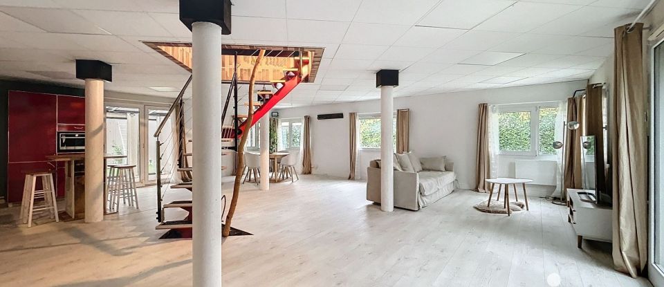 Maison d’architecte 9 pièces de 290 m² à Gretz-Armainvilliers (77220)