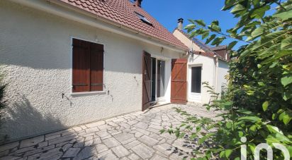 Maison traditionnelle 5 pièces de 90 m² à Montigny-le-Bretonneux (78180)