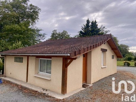 Maison 2 pièces de 44 m² à Montardon (64121)