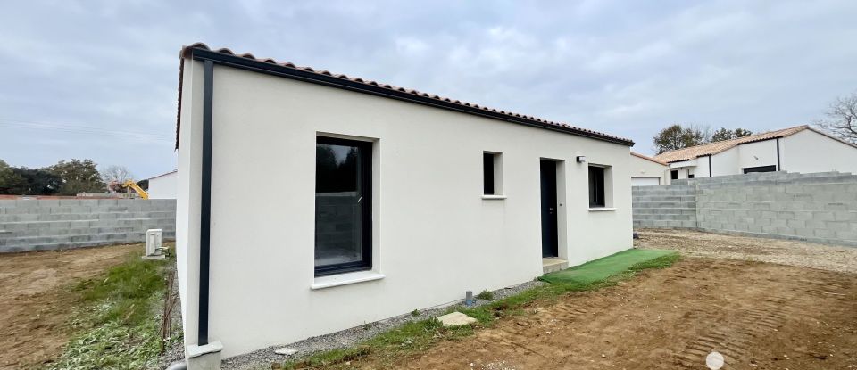 Maison 4 pièces de 67 m² à Avrillé (85440)