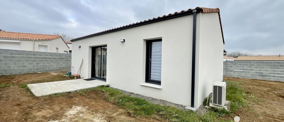 Maison 4 pièces de 67 m² à Avrillé (85440)